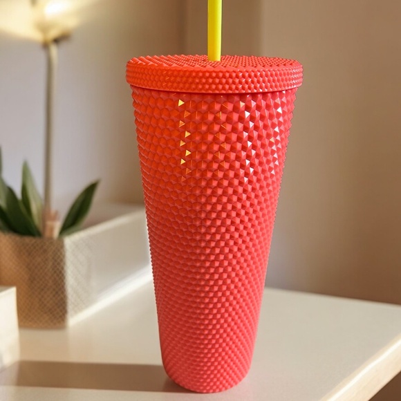 Starbucks Dragonfruit Studded Tumbler - Limited Edition Summer 2022 Venti 24 oz - Picture 2 of 4